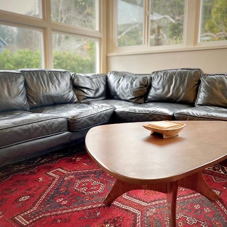 Newly Renovated Arcata Sunny Mid-Century Gem Villa Luaran gambar