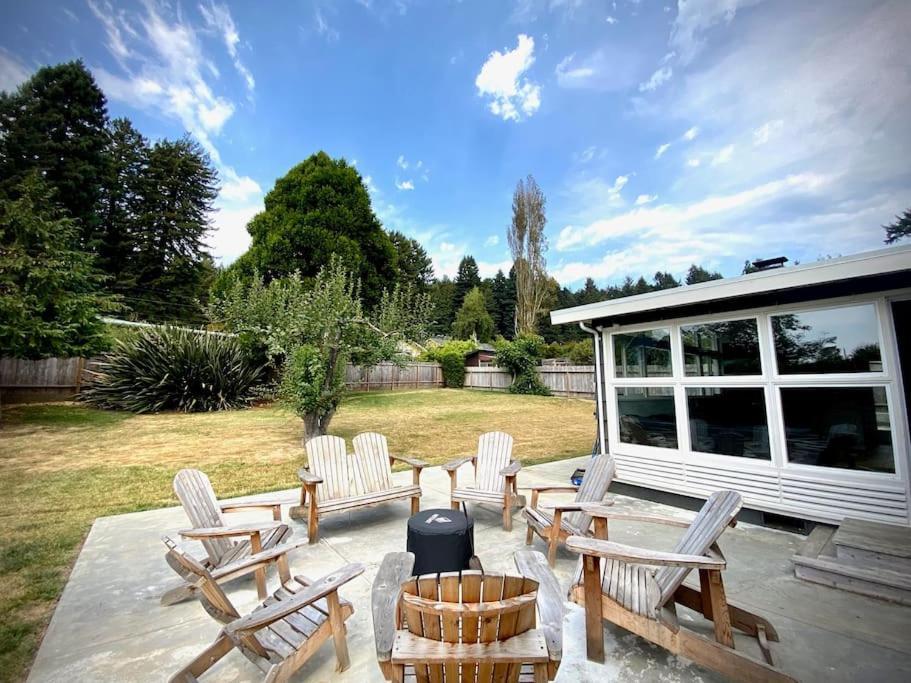 Newly Renovated Arcata Sunny Mid-Century Gem Villa Luaran gambar